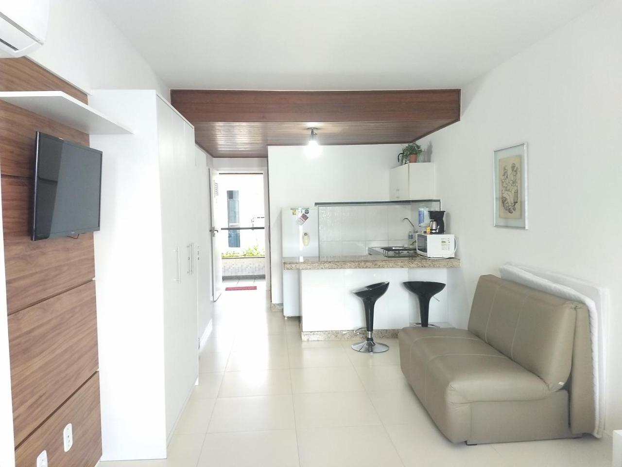Flat Na Avenida Oceanica Apartamento