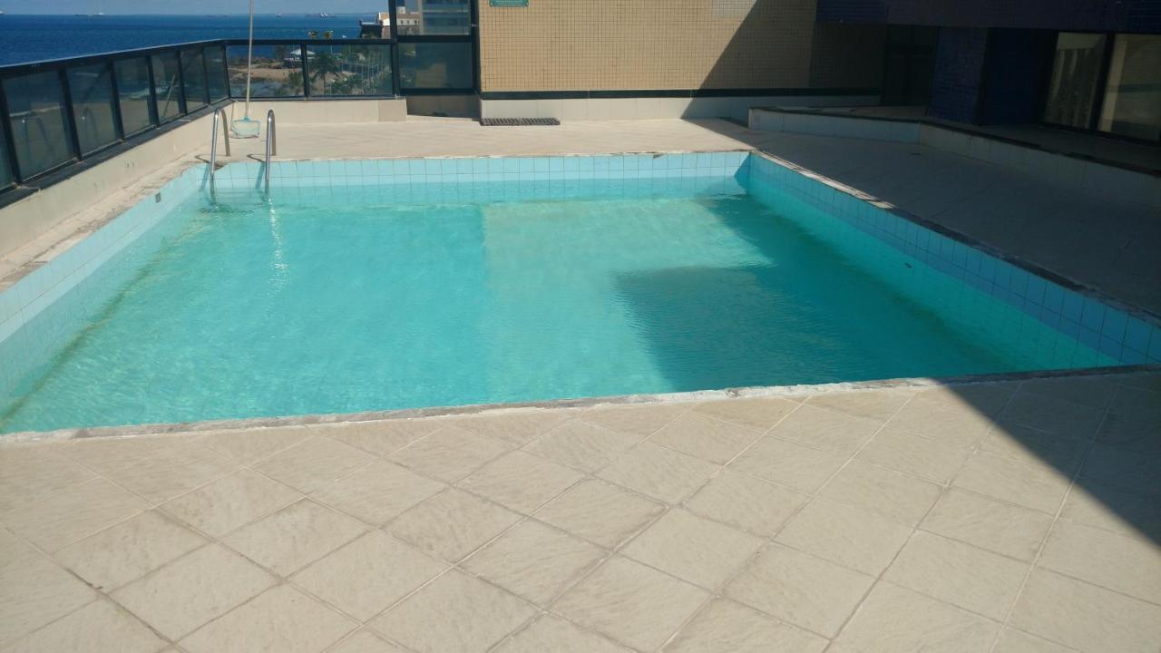 Flat Na Avenida Oceanica Apartamento Salvador